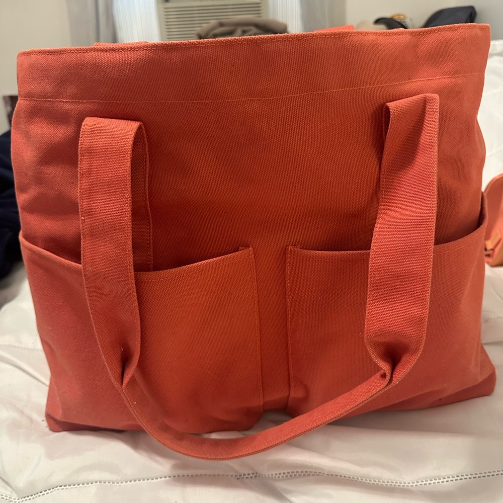 Dagne Dover Pacific Tote Bag
